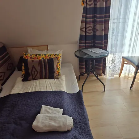 Polanki10 Lebski Dworek U Anity * Nowecin